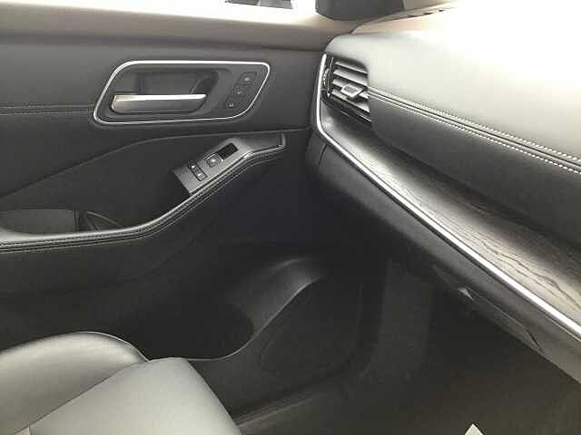 Nissan X-Trail 1.5 e-POWER (213ps) 4WD Tekna e-4ORCE