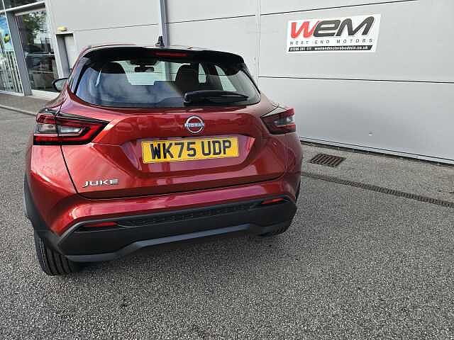 Nissan Juke 1.0 DiG-T Acenta Premium 5dr