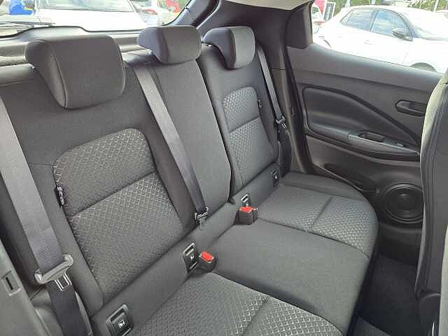 Nissan Juke 1.0 DiG-T Acenta Premium 5dr