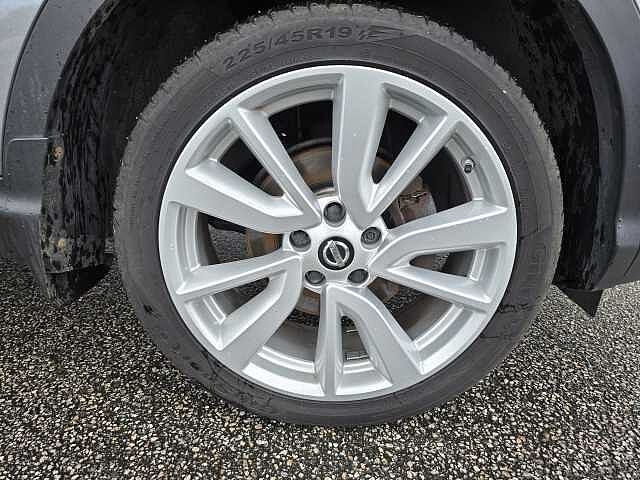 Nissan Qashqai 1.5 dCi Tekna [Non-Panoramic] 5dr