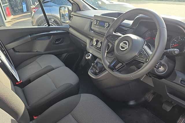 Nissan Primastar 30 L1 2.0 dCi 130ps H1 Acenta Van