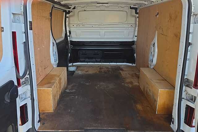 Nissan Primastar 30 L1 2.0 dCi 130ps H1 Acenta Van