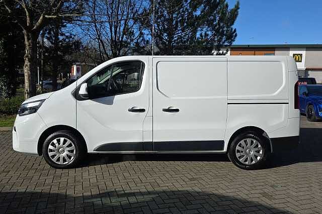 Nissan Primastar 30 L1 2.0 dCi 130ps H1 Acenta Van