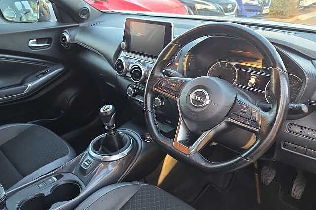 Nissan Juke 1.0 DiG-T 114 N-Connecta 5dr