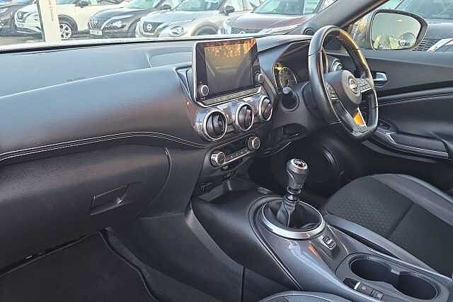 Nissan Juke 1.0 DiG-T 114 N-Connecta 5dr
