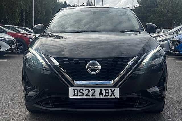 Nissan Qashqai 1.3 DiG-T MH N-Connecta 5dr