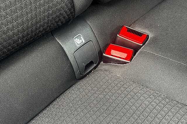 Nissan Qashqai 1.3 DiG-T MH N-Connecta 5dr