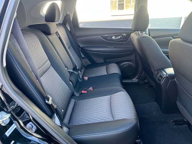 Nissan X-TRAIL dCi Acenta Premium