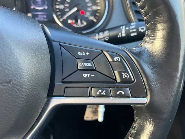 Nissan X-TRAIL dCi Acenta Premium