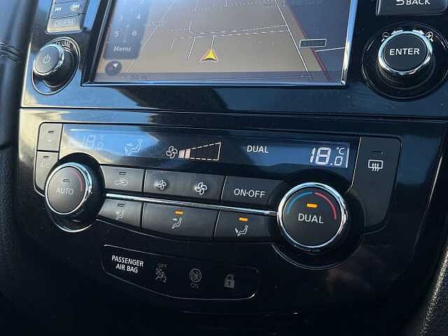 Nissan X-TRAIL dCi Acenta Premium