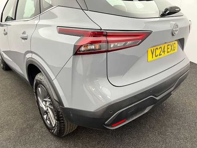 Nissan QASHQAI DiG-T MH Acenta Premium