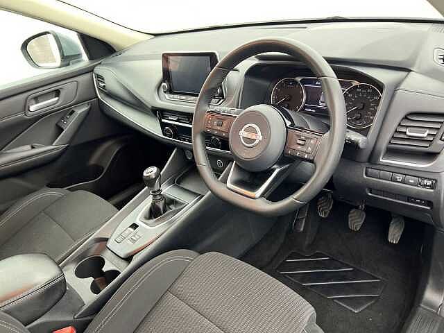 Nissan QASHQAI DiG-T MH Acenta Premium