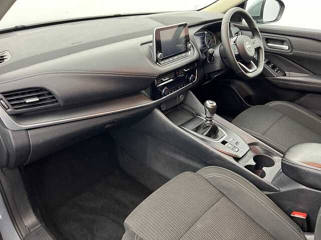 Nissan QASHQAI DiG-T MH Acenta Premium