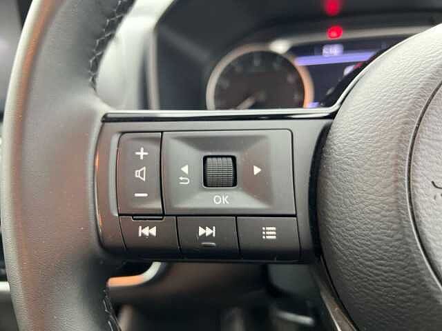 Nissan QASHQAI DiG-T MH Acenta Premium