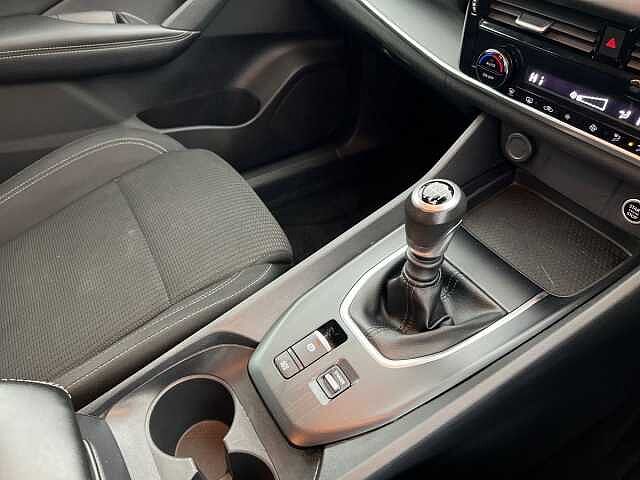 Nissan QASHQAI DiG-T MH Acenta Premium