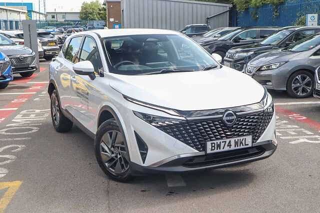 Nissan Qashqai 1.3 DIG-T MHEV Acenta Premium SUV 5dr Petrol Hybrid Manual Euro 6 (s/s) (140 ps)