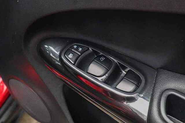 Nissan Juke 1.6 Bose Personal Edition SUV 5dr Petrol XTRON Euro 6 (112 ps)