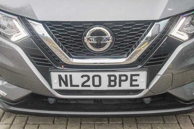 Nissan Qashqai 1.3 DIG-T Acenta Premium SUV 5dr Petrol Manual Euro 6 (s/s) (160 ps)