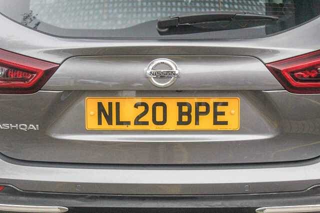 Nissan Qashqai 1.3 DIG-T Acenta Premium SUV 5dr Petrol Manual Euro 6 (s/s) (160 ps)