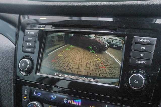 Nissan Qashqai 1.3 DIG-T Acenta Premium SUV 5dr Petrol Manual Euro 6 (s/s) (160 ps)