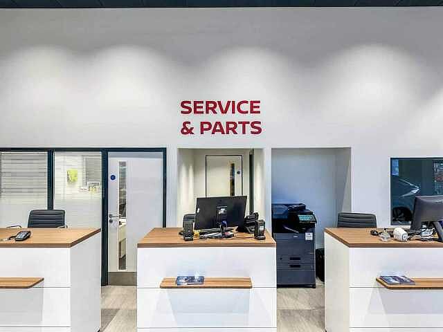 Nissan Qashqai 1.3 DIG-T Acenta Premium SUV 5dr Petrol Manual Euro 6 (s/s) (160 ps)