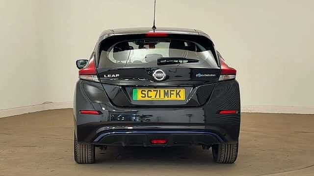 Nissan Leaf 40kWh Acenta Hatchback 5dr Electric Auto (150 ps)