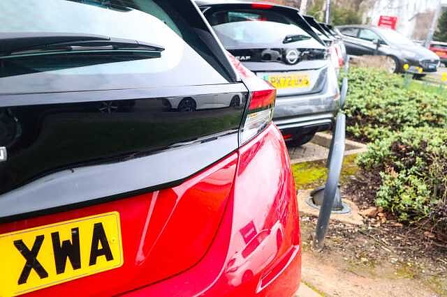 Nissan Leaf 39kWh Acenta Hatchback 5dr Electric Auto (150 ps)