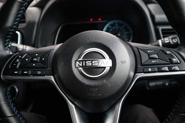 Nissan Leaf 39kWh Acenta Hatchback 5dr Electric Auto (150 ps)