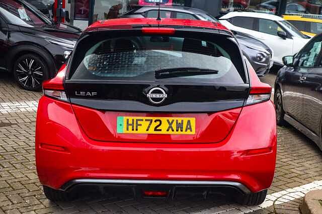 Nissan Leaf 39kWh Acenta Hatchback 5dr Electric Auto (150 ps)
