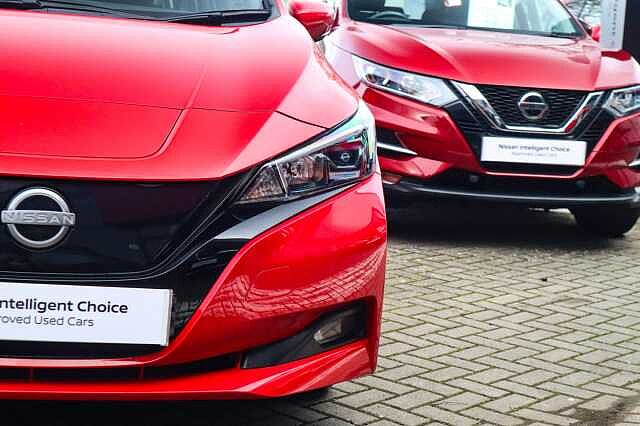 Nissan Leaf 39kWh Acenta Hatchback 5dr Electric Auto (150 ps)