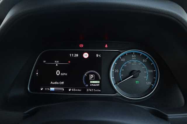 Nissan Leaf 62kWh e+ Tekna Hatchback 5dr Electric Auto (217 ps)