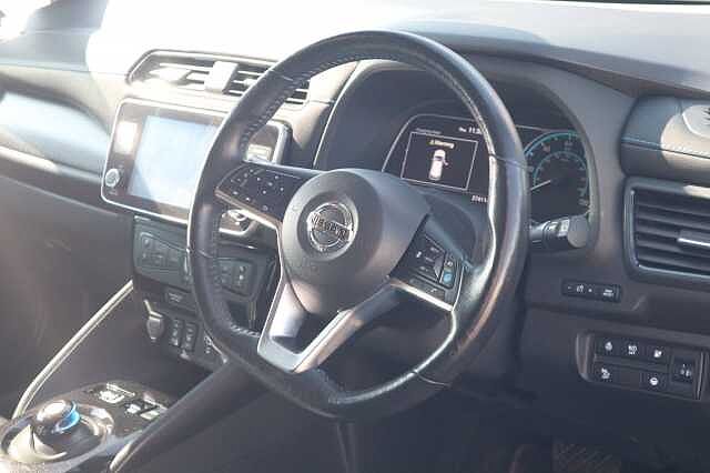 Nissan Leaf 62kWh e+ Tekna Hatchback 5dr Electric Auto (217 ps)