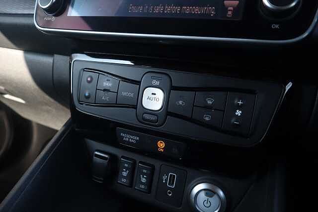 Nissan Leaf 62kWh e+ Tekna Hatchback 5dr Electric Auto (217 ps)