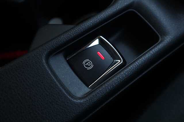 Nissan Leaf 62kWh e+ Tekna Hatchback 5dr Electric Auto (217 ps)