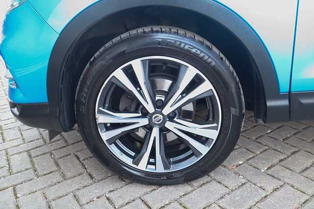 Nissan Qashqai 1.5 dCi N-Connecta SUV 5dr Diesel Manual Euro 6 (s/s) (110 ps)