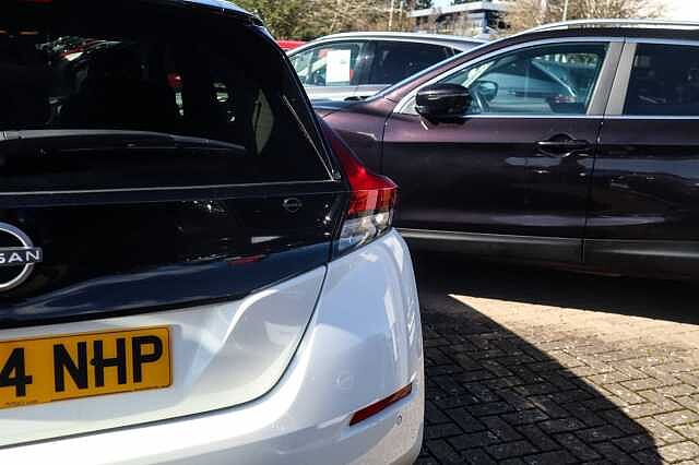 Nissan Leaf 39kWh Shiro Hatchback 5dr Electric Auto (150 ps)
