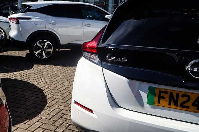 Nissan Leaf 39kWh Shiro Hatchback 5dr Electric Auto (150 ps)