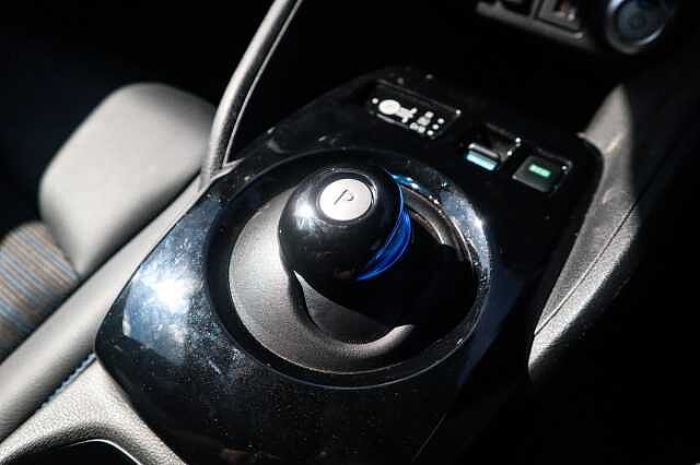 Nissan Leaf 39kWh Shiro Hatchback 5dr Electric Auto (150 ps)