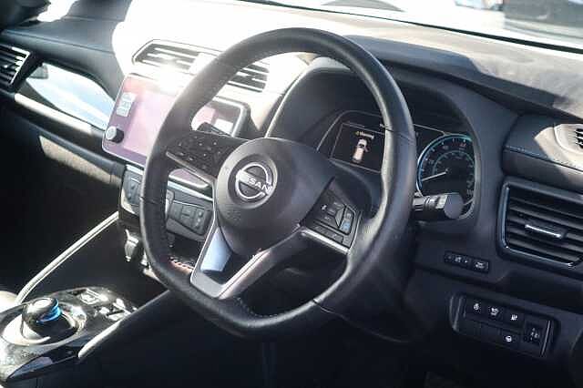 Nissan Leaf 39kWh Shiro Hatchback 5dr Electric Auto (150 ps)