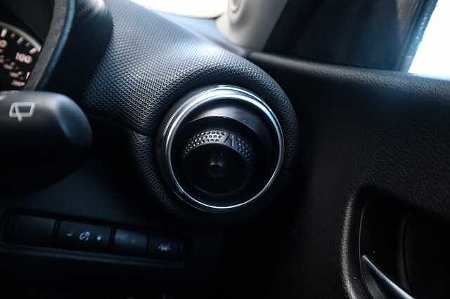 Nissan Juke 1.0 DIG-T Acenta SUV 5dr Petrol Manual Euro 6 (s/s) (114 ps)