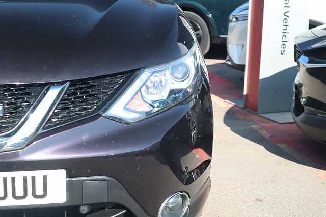 Nissan Qashqai 1.2 DIG-T N-Vision SUV 5dr Petrol Manual 2WD Euro 6 (s/s) (115 ps)