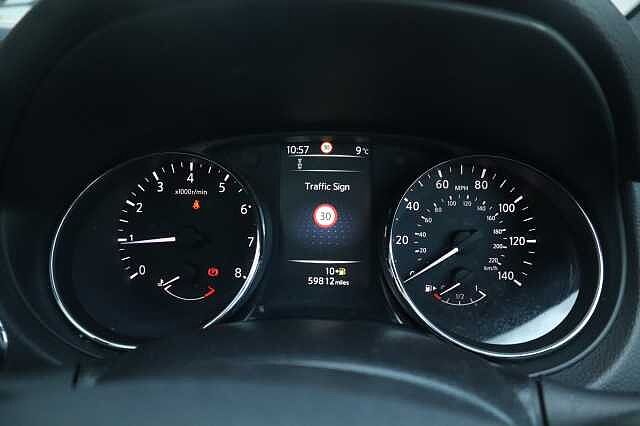 Nissan Qashqai 1.2 DIG-T N-Vision SUV 5dr Petrol Manual 2WD Euro 6 (s/s) (115 ps)