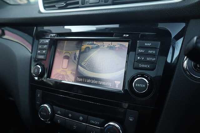 Nissan Qashqai 1.2 DIG-T N-Vision SUV 5dr Petrol Manual 2WD Euro 6 (s/s) (115 ps)