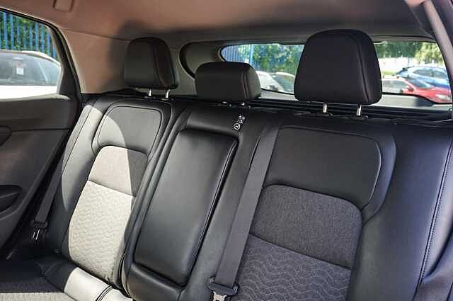 Nissan ARIYA 63kWh Advance SUV 5dr Electric Auto 7.4kW Charger (217 ps)