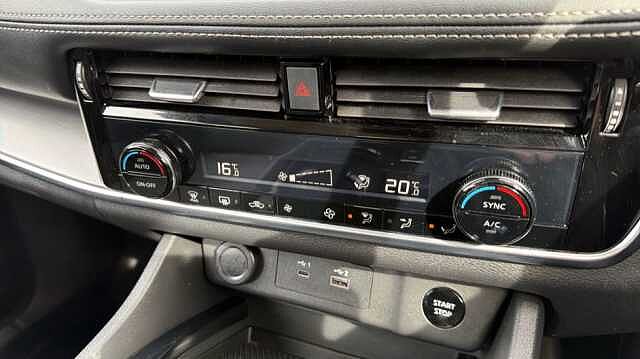 Nissan X-Trail X-TRAIL 1.5 E-Power E-4orce 213 Acenta Premium 5dr Auto