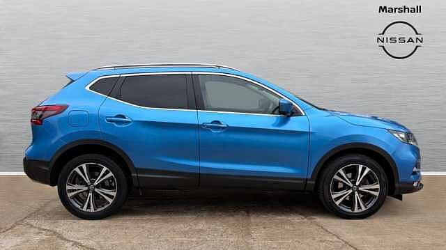 Nissan Qashqai QASHQAI 1.6 dCi N-Connecta [Glass Roof Pack] 5dr Xtronic