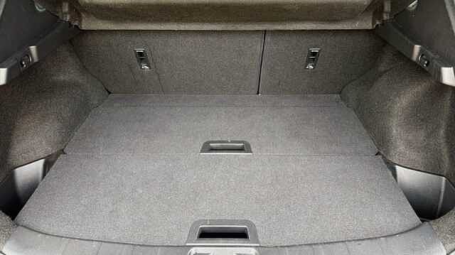 Nissan Qashqai QASHQAI 1.6 dCi N-Connecta [Glass Roof Pack] 5dr Xtronic