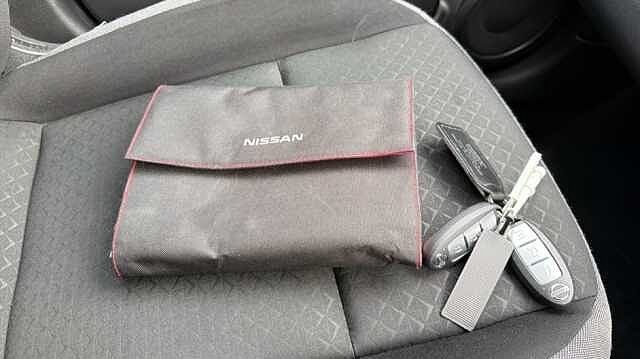 Nissan Juke JUKE 1.0 DiG-T 114 N-Connecta 5dr