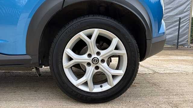 Nissan Juke JUKE 1.0 DiG-T 114 N-Connecta 5dr
