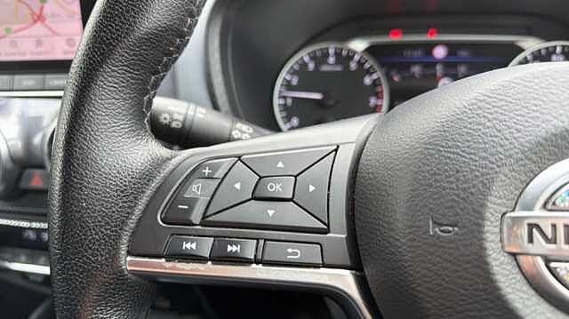 Nissan Juke JUKE 1.0 DiG-T 114 N-Connecta 5dr